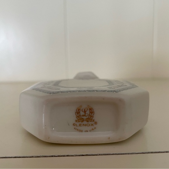 Lenox Charleston Perfume Bottle - Picture 6 of 6